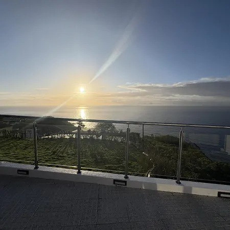 Sleep Haibeat - Sea View - Santa Cruz Flores, Azores Apartment *