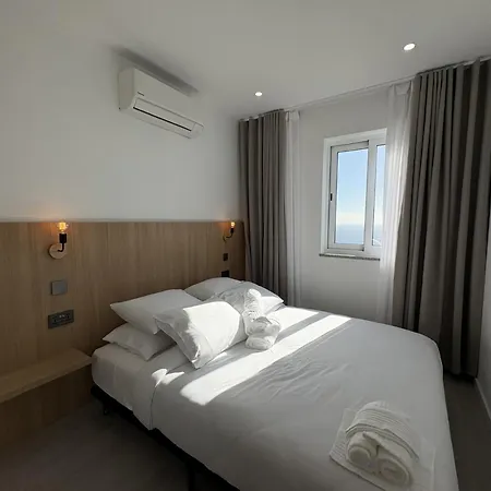 Apartment Sleep Haibeat - Sea View - Santa Cruz Flores, Azores